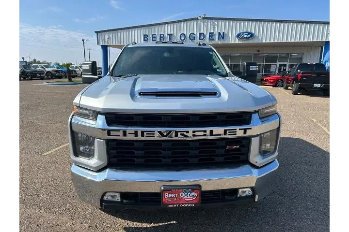 $37921 : Chevrolet Silverado 2500HD 2 image 2