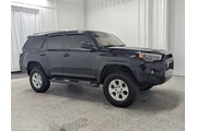 $31797 : Toyota 4Runner 2021 4x2 SR5 thumbnail