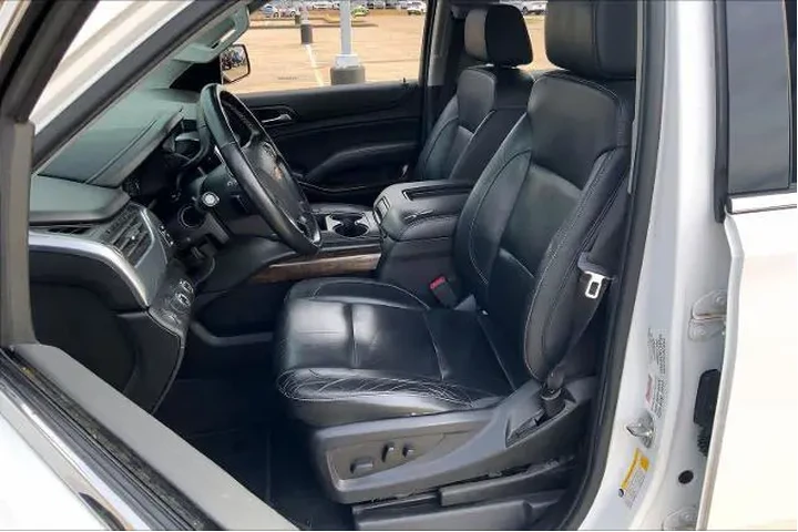 $25717 : Chevrolet Tahoe 2020 4x4 LT image 8