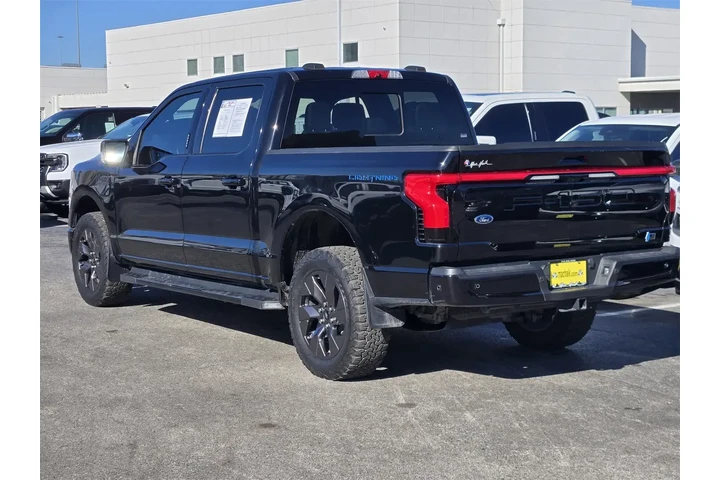 $39495 : Ford F-150 Lightning 2022 AW image 7