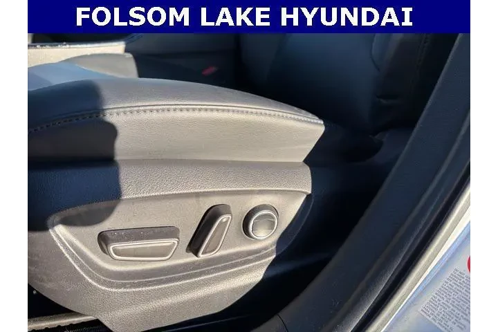 $21491 : Toyota Prius 2018 Four 4dr H image 8