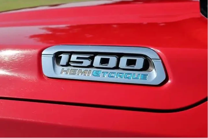 $29987 : Ram 1500 2023 4x4 Big Horn 4 image 9