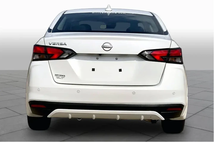 $20567 : Nissan Versa 2025 SV 4dr Sed image 5