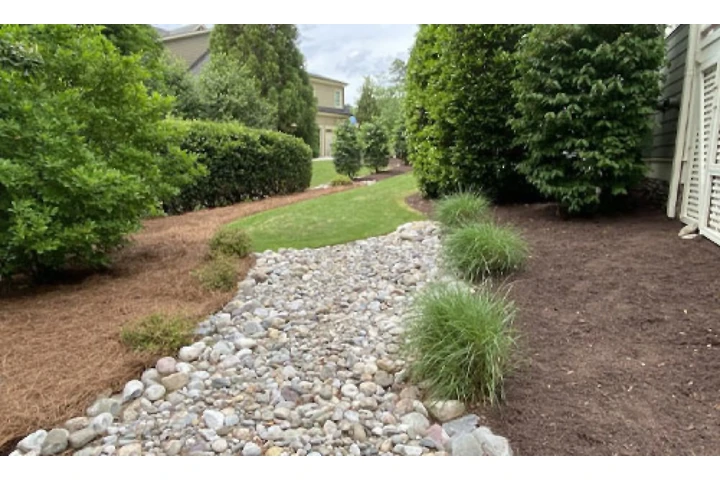 JR Landscaping image 2