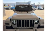 $33100 : Jeep Gladiator 2023 4x4 Over thumbnail