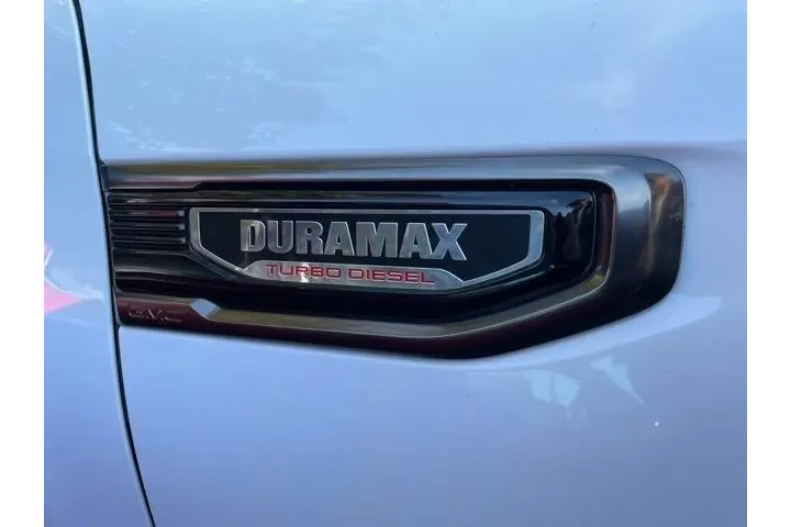 $35000 : GMC Sierra 1500 2021 4x4 AT4 image 6