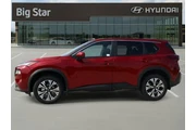 $22213 : Nissan Rogue 2023 SV 4dr Cro thumbnail