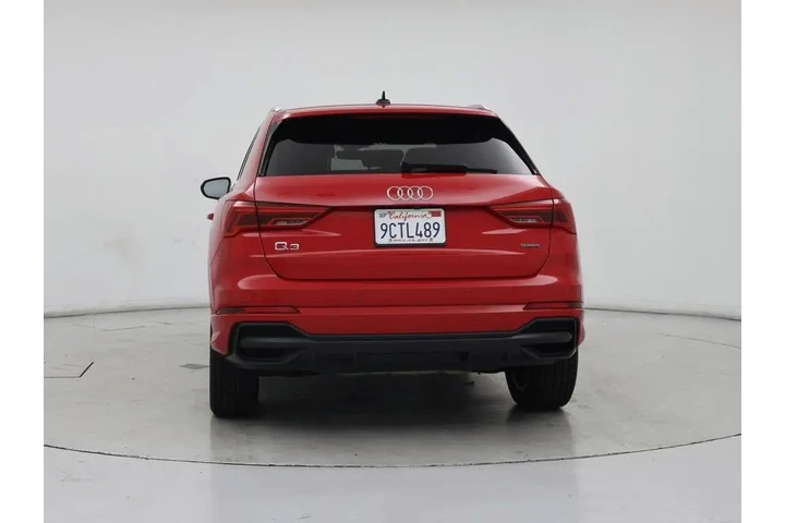 $21998 : Audi Q3 2022 AWD quattro S l image 6