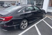 $17860 : PRE-OWNED 2018 HONDA ACCORD E thumbnail