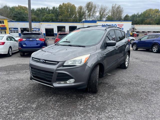 $8990 : 2013 Escape image 10