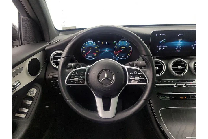 $29998 : Mercedes-Benz GLC 2022 GLC 3 image 10