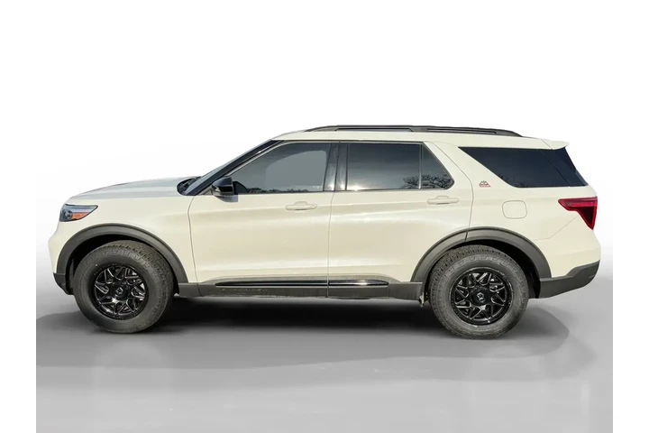 $32000 : Ford Explorer 2022 AWD Timbe image 2