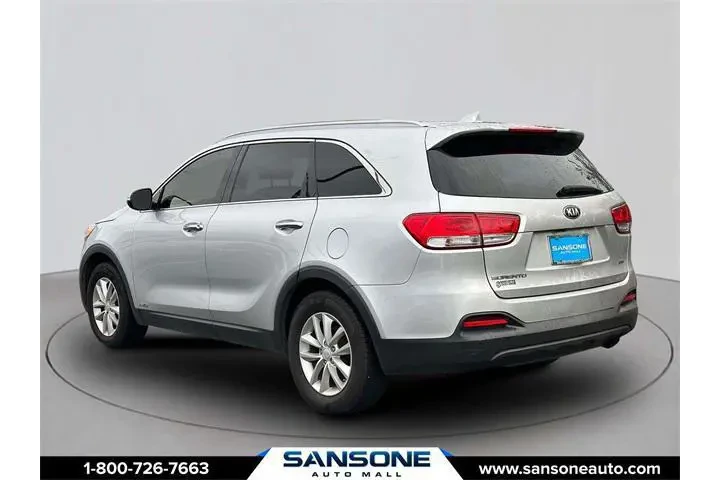 $13912 : Kia Sorento 2018 AWD LX 4dr image 5