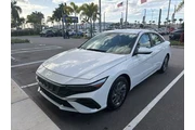 Hyundai ELANTRA 2024 SEL 4dr en Hialeah