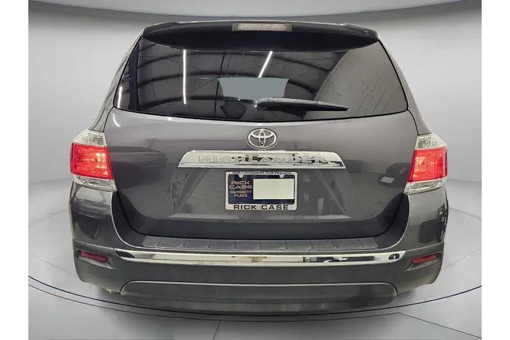 $15791 : Toyota Highlander 2013 Base image 6