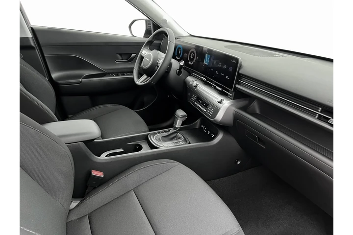 $20691 : Hyundai KONA 2025 SEL 4dr Cr image 10