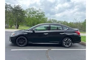 $6999 : 2019 Sentra SR thumbnail