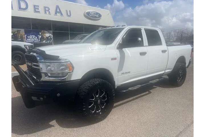 $28995 : Ram 2500 2019 4x4 Tradesman image 2