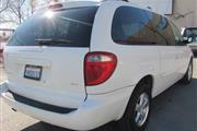 $5995 : 2005 Grand Caravan SXT thumbnail