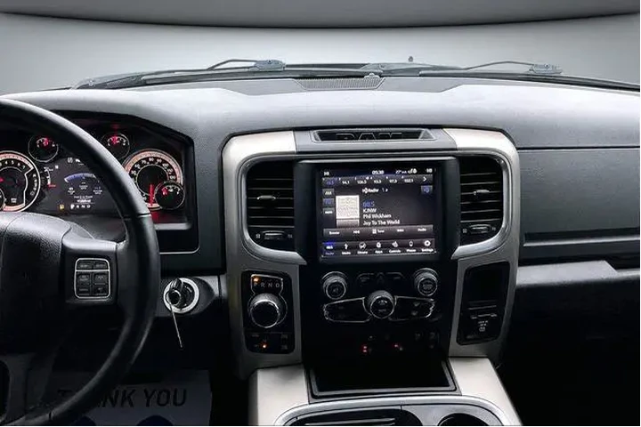 $21500 : Ram 1500 2018 4x4 SLT 4dr Cr image 10