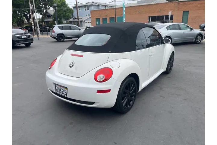 $9995 : 2009 New Beetle Convertible B image 8