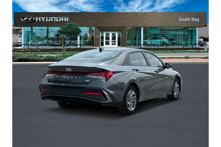 $23998 : Hyundai ELANTRA Hybrid 2025 image 7