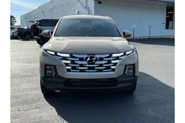 $20991 : Hyundai SANTA CRUZ 2024 SE 4 image 9