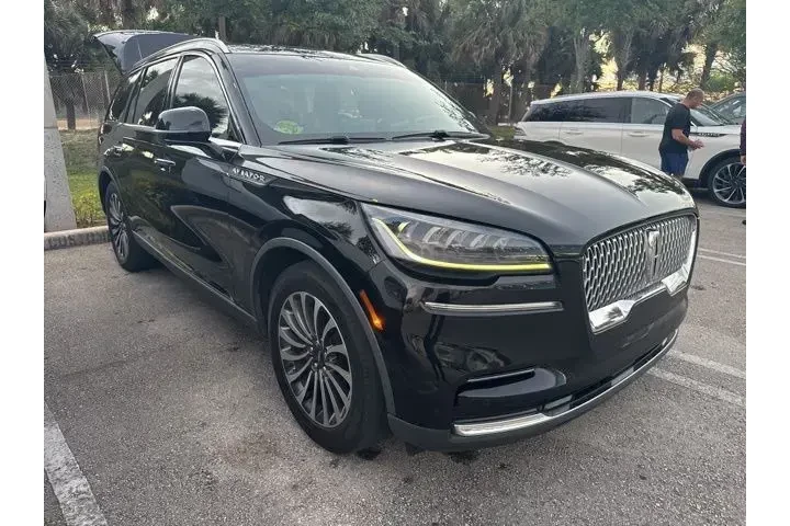$32990 : Lincoln Aviator 2022 Reserve image 2