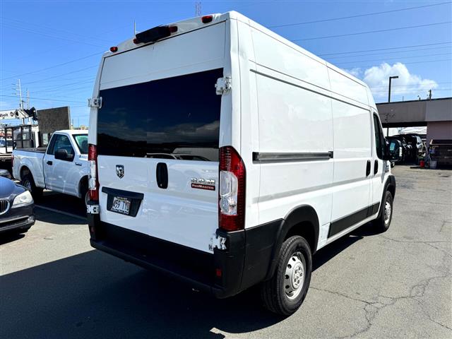 $27995 : 2019 RAM ProMaster Cargo Van image 6