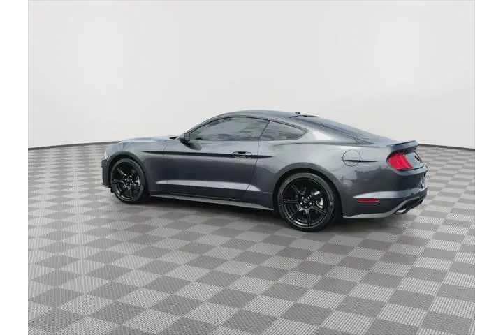 $28500 : Ford Mustang 2020 EcoBoost 2 image 6