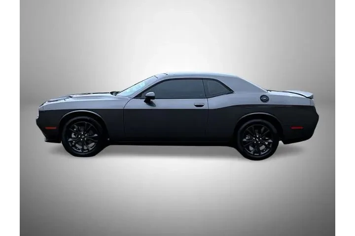 $29495 : Dodge Challenger 2023 AWD SX image 8