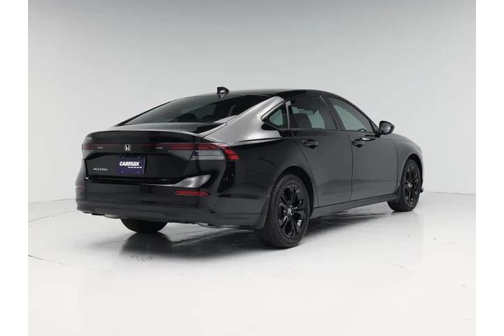 $28998 : Honda Accord 2025 SE 4dr Sed image 8