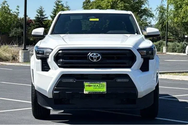 $33998 : Toyota Tacoma 2024 4x2 SR5 4 image 7