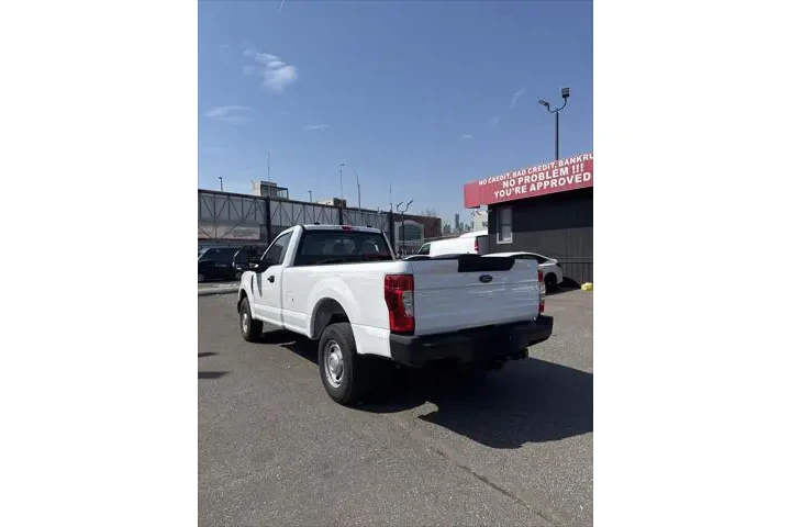 $31990 : Ford F-250 Super Duty 2022 4 image 3