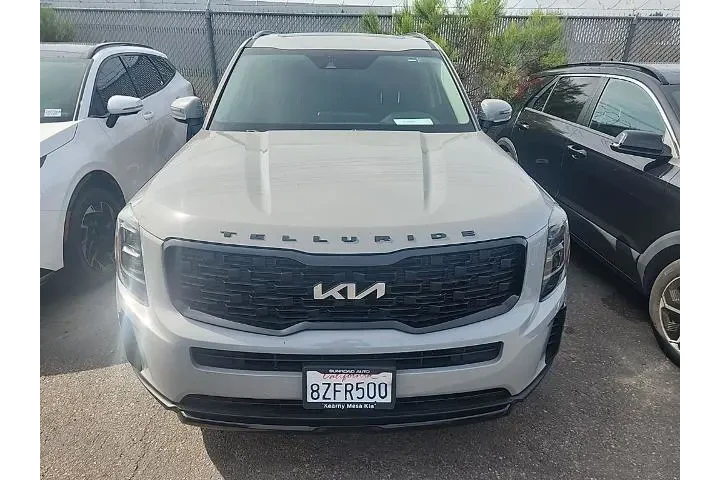 $31391 : Kia Telluride 2022 AWD EX 4d image 2