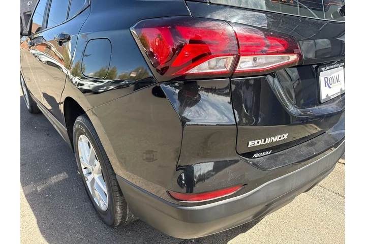 $18995 : 2022 Equinox FWD LS image 9