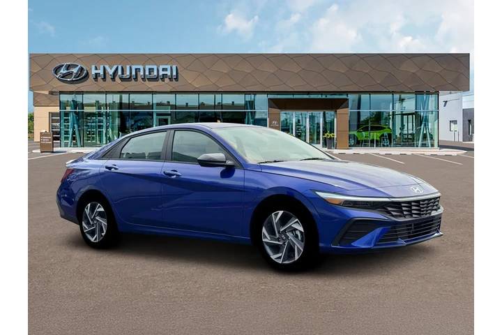 $25988 : Hyundai ELANTRA Hybrid 2025 image 10