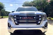 $32899 : 2019 GMC Sierra 1500 SLT Crew thumbnail