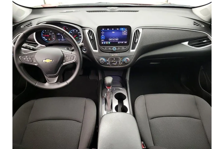 $21998 : Chevrolet Malibu 2023 RS 4dr image 9