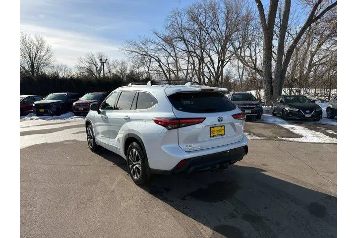 $32000 : Toyota Highlander Hybrid 202 image 3