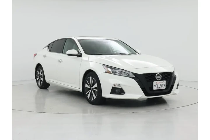 $20998 : Nissan Altima 2020 2.5 SL 4d image 1