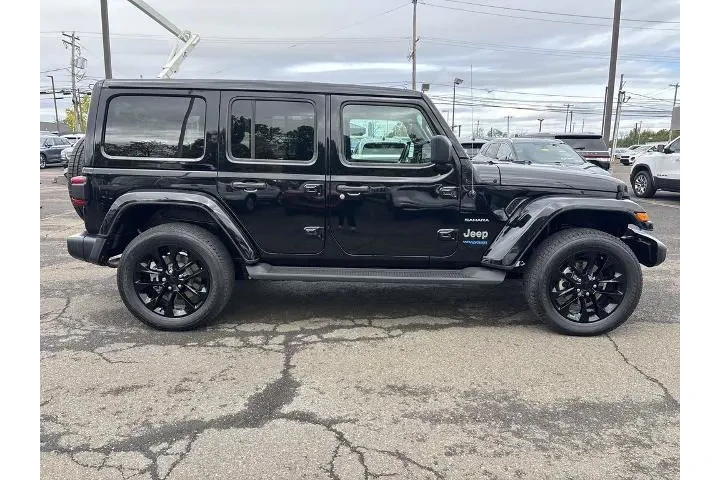 $33890 : Jeep Wrangler Unlimited 2022 image 6