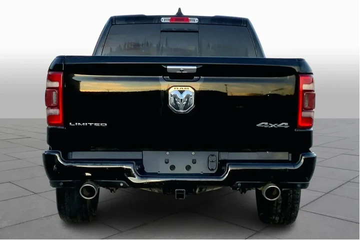 $27504 : Ram 1500 2019 4x4 Limited 4d image 4