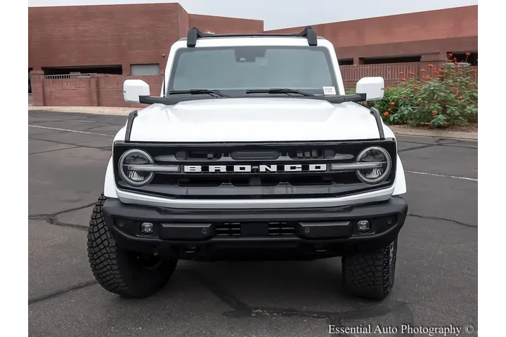 $39497 : Ford Bronco 2022 4x4 Outer B image 4