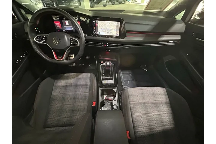 $31563 : Volkswagen Golf GTI 2024 380 image 10