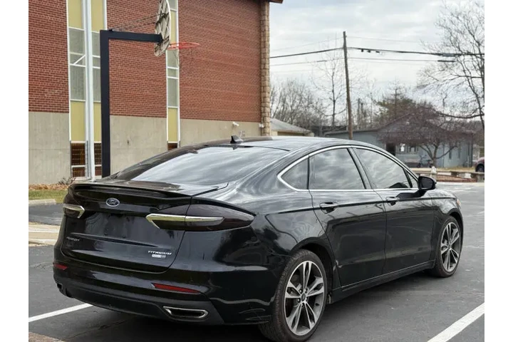 $7999 : 2019 Fusion Titanium image 5