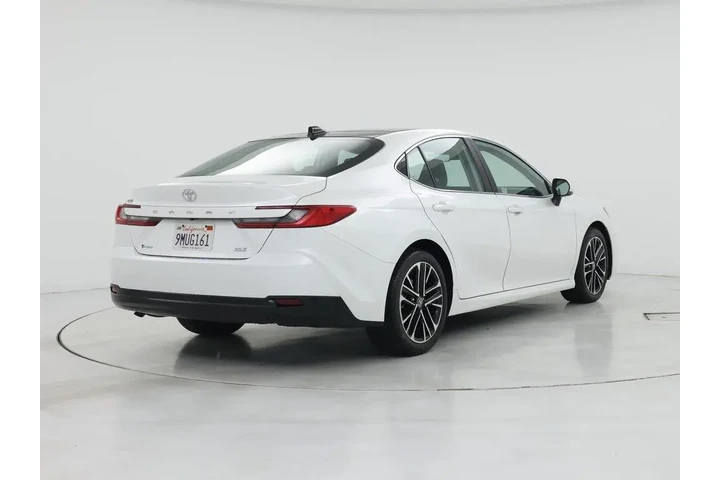 $33998 : Toyota Camry 2025 XLE 4dr Se image 8