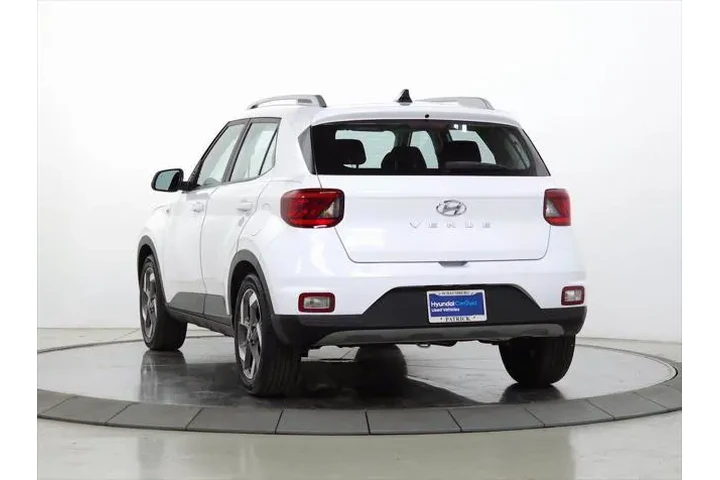 $18998 : Hyundai VENUE 2022 SEL 4dr C image 6