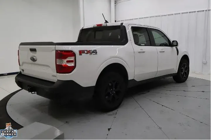 $26999 : Ford Maverick 2023 AWD XL 4d image 4