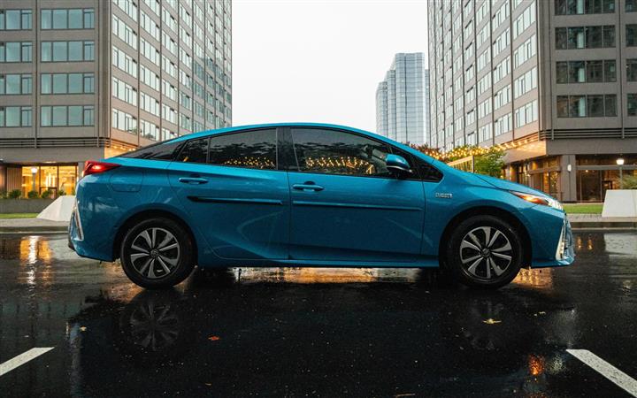 $24000 : 2017 TOYOTA PRIUS PRIME image 3